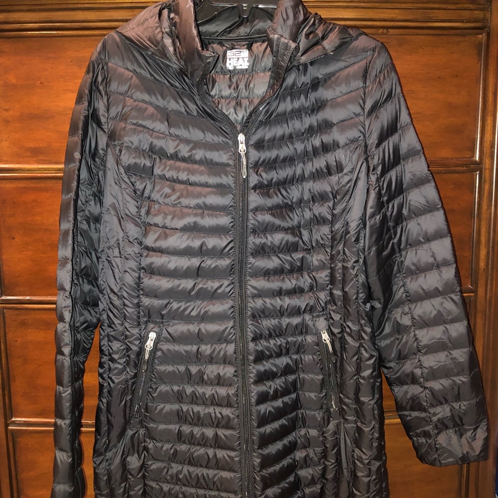 32 Degrees Women’s long puffer jacket